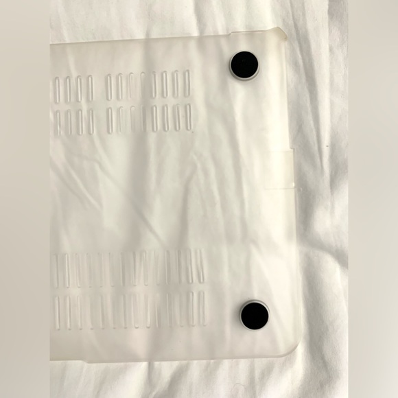 Purple Marble MacBook Pro Case, Snap - Picture 4 of 9